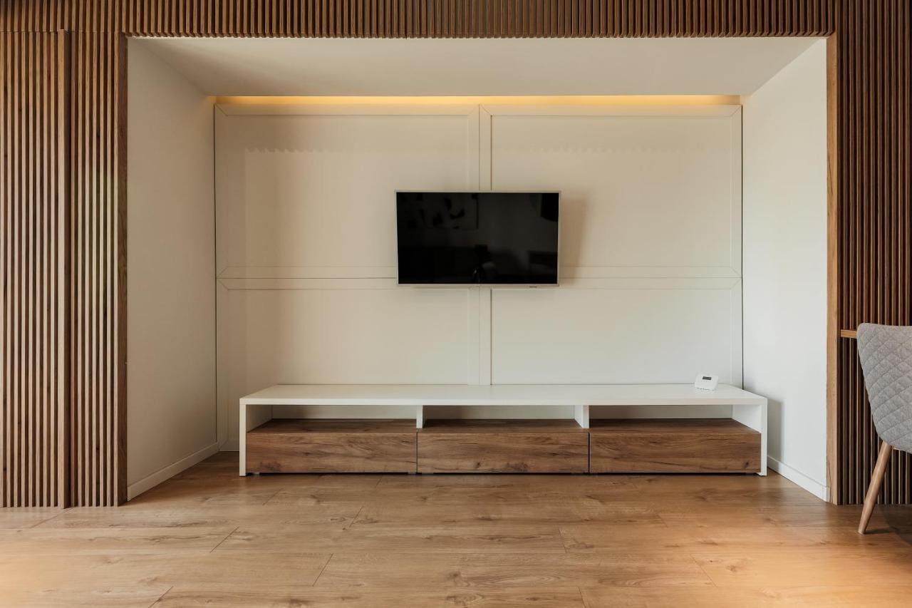 Nest Inn Stiletto Apartment Kolozsvár Kültér fotó